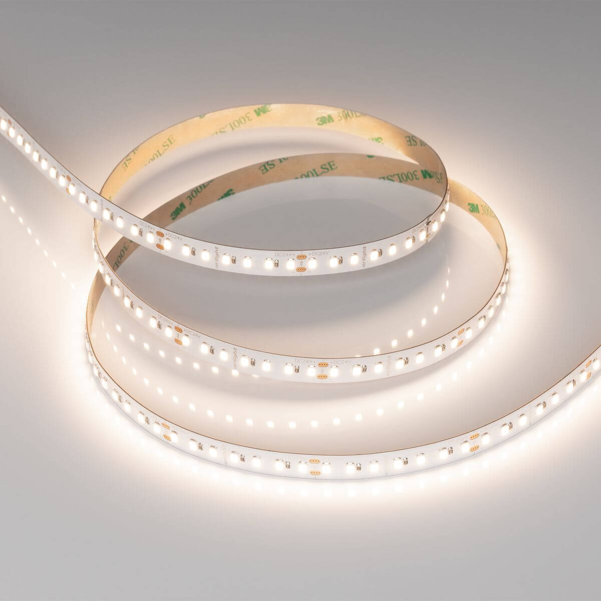 Светодиодная лента Arlight 20W/m 140LED/m 2835SMD дневной белый 5M RT-A140-10mm 24V Day4000 SUN 037832, 037832 RT открытая
Светодиодная лента Arlight 20W/m 140LED/m 2835SMD дневной белый 5M RT-A140-10mm 24V Day4000 SUN 037832, 037832 RT открытая