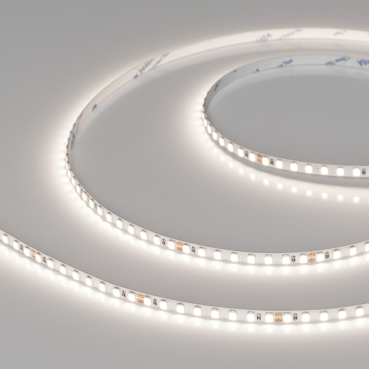 Светодиодная лента Arlight 15W/m 160LED/m 2835SMD дневной белый 5M RT-A160-5mm 24V Day5000 037811, 037811 RT открытая
Светодиодная лента Arlight 15W/m 160LED/m 2835SMD дневной белый 5M RT-A160-5mm 24V Day5000 037811, 037811 RT открытая