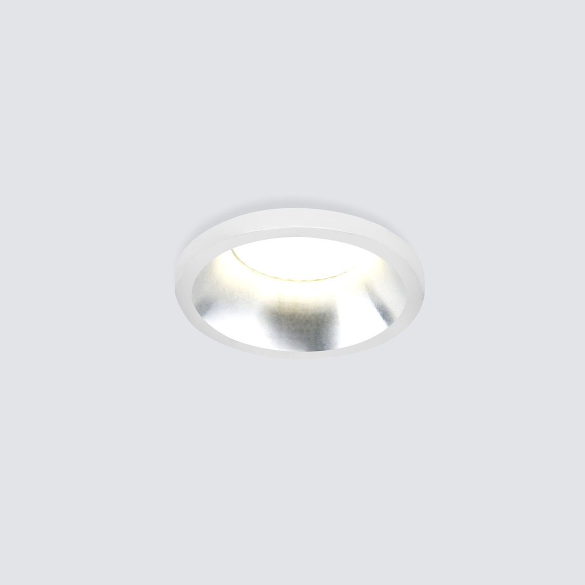 Встраиваемый светодиодный светильник Elektrostandard 15269/LED белый/сатин никель a056020, 4690389174384 15269/LED
Встраиваемый светодиодный светильник Elektrostandard 15269/LED белый/сатин никель a056020, 4690389174384 15269/LED