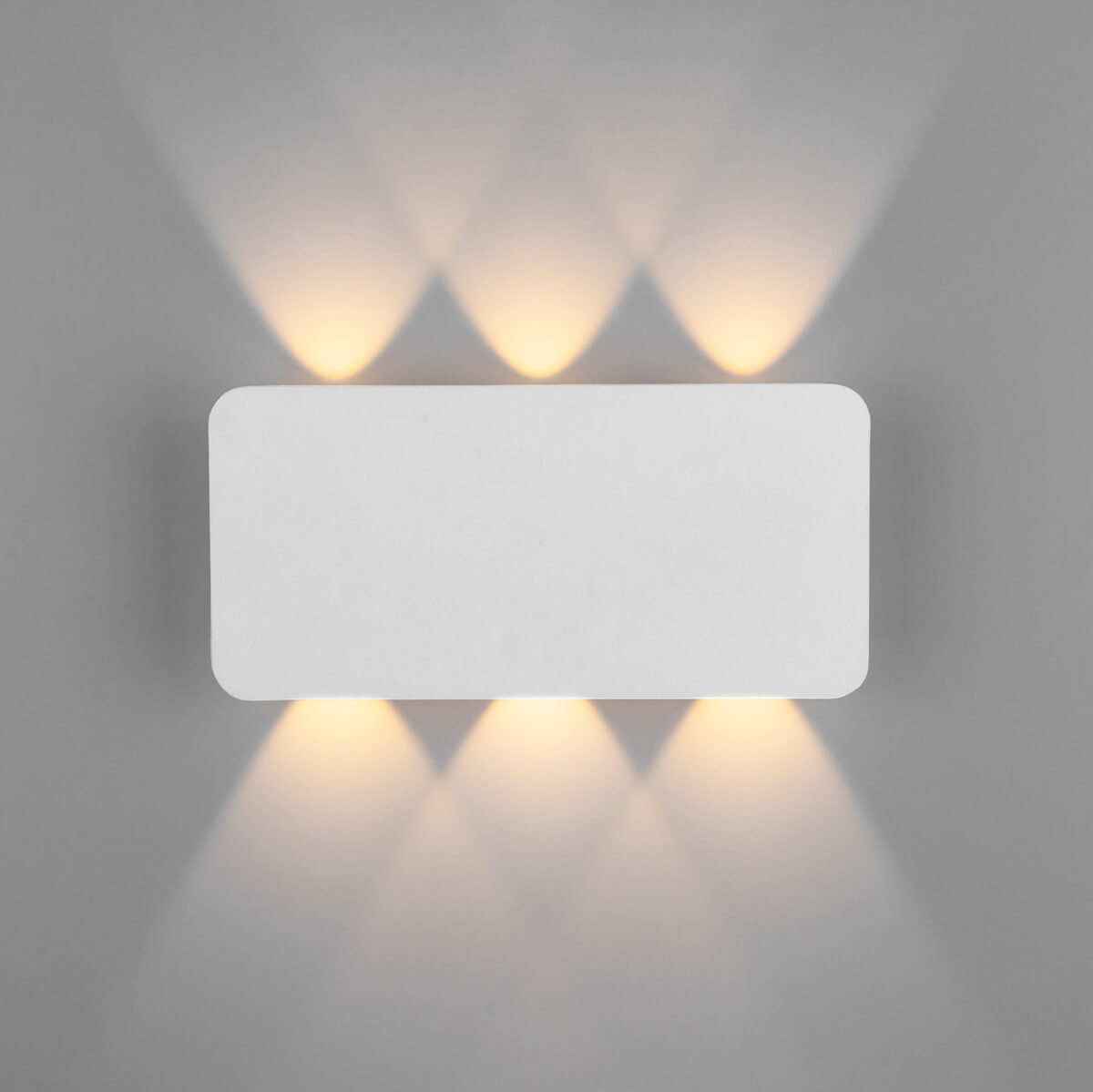 Настенный светодиодный светильник Elektrostandard 40138/1 LED белый a055776, 4690389173998 Angle
Настенный светодиодный светильник Elektrostandard 40138/1 LED белый a055776, 4690389173998 Angle