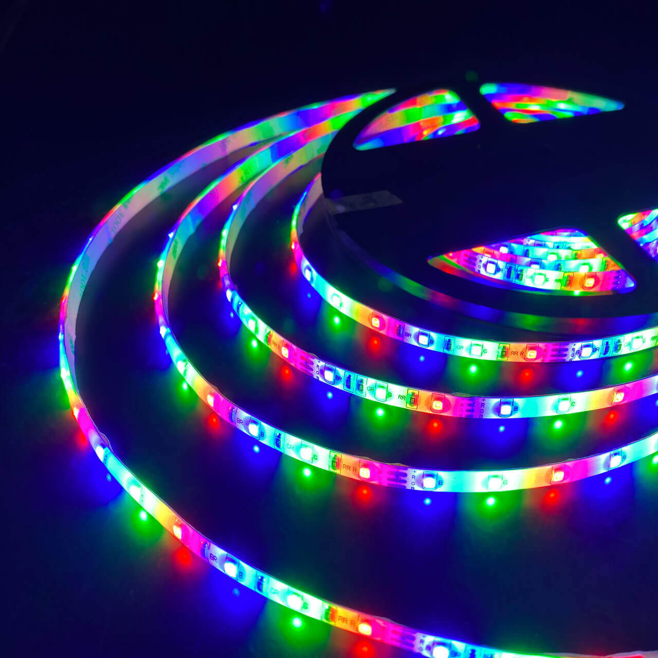 Светодиодная влагозащищенная лента Elektrostandard 4,8W/m 60LED/m 2835SMD RGB 5M a050579, Разноцветный, 4690389154928 12V 4,8W IP65
Светодиодная влагозащищенная лента Elektrostandard 4,8W/m 60LED/m 2835SMD RGB 5M a050579, Разноцветный, 4690389154928 12V 4,8W IP65