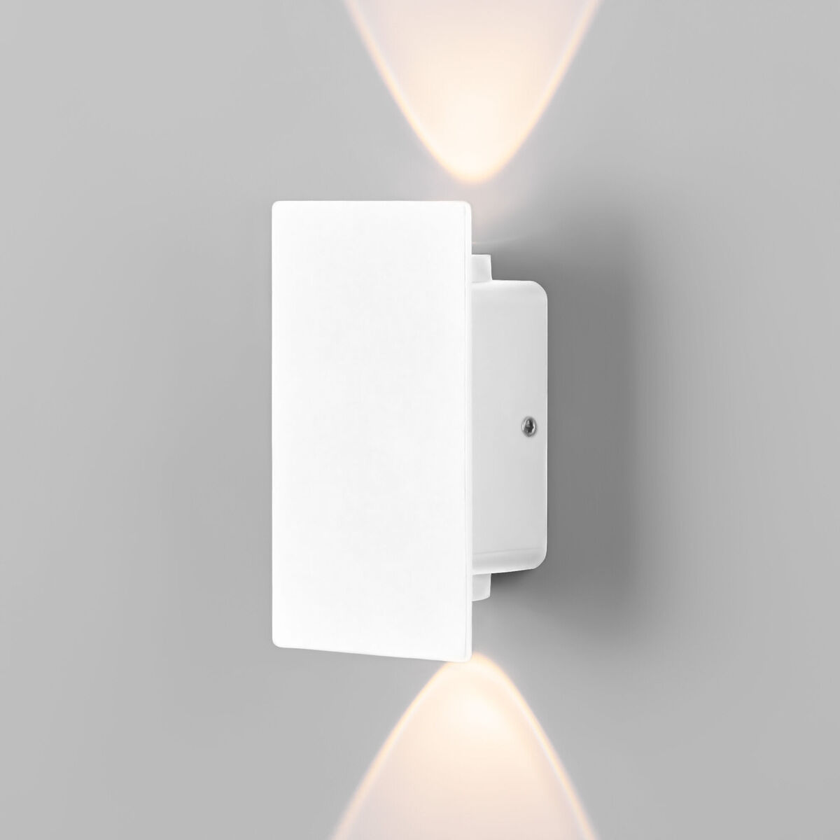 Уличный настенный светодиодный светильник Elektrostandard Mini Light 35154/D белый a060884, 4690389188480 Mini Light ()
Уличный настенный светодиодный светильник Elektrostandard Mini Light 35154/D белый a060884, 4690389188480 Mini Light ()