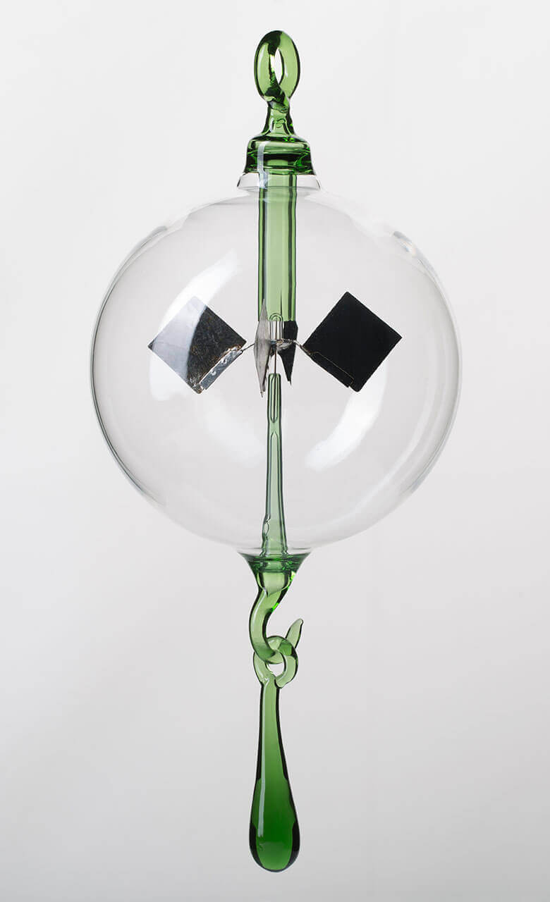 Спинотрон Sun Lumen, Зеленый, 078-016 Spinotron (Вращается от солнечного света, лампы накаливания)
Спинотрон Sun Lumen, Зеленый, 078-016 Spinotron (Вращается от солнечного света, лампы накаливания)