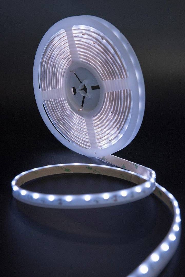 Светодиодная влагозащищенная лента SWG 4,8W/m 60LED/m 315SMD холодный белый 5M 002203, 002203 SWG31560
Светодиодная влагозащищенная лента SWG 4,8W/m 60LED/m 315SMD холодный белый 5M 002203, 002203 SWG31560