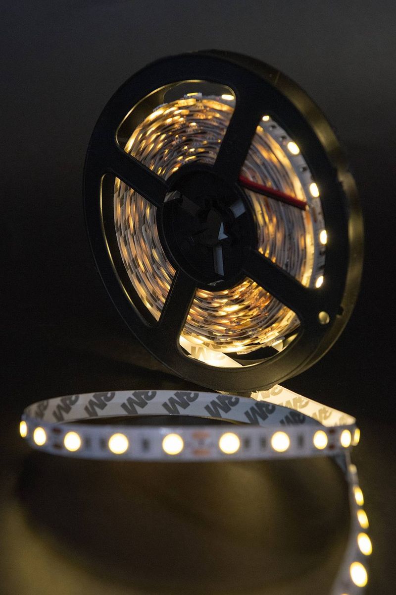 Светодиодная лента SWG 14,4W/m 60LED/m 5050SMD теплый белый 5M 001780, 001780 ECO-SWG560
Светодиодная лента SWG 14,4W/m 60LED/m 5050SMD теплый белый 5M 001780, 001780 ECO-SWG560
