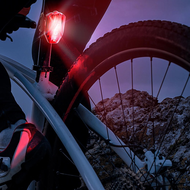 Велосипедный светодиодный фонарь ЭРА аккумуляторный 183х143х57 130лм VA-801 Б0039624 фото 3