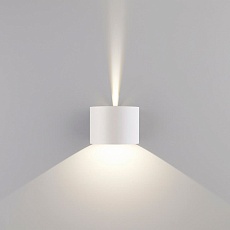Уличный настенный светодиодный светильник Elektrostandard 1518 Techno LED Blade белый a038830 1