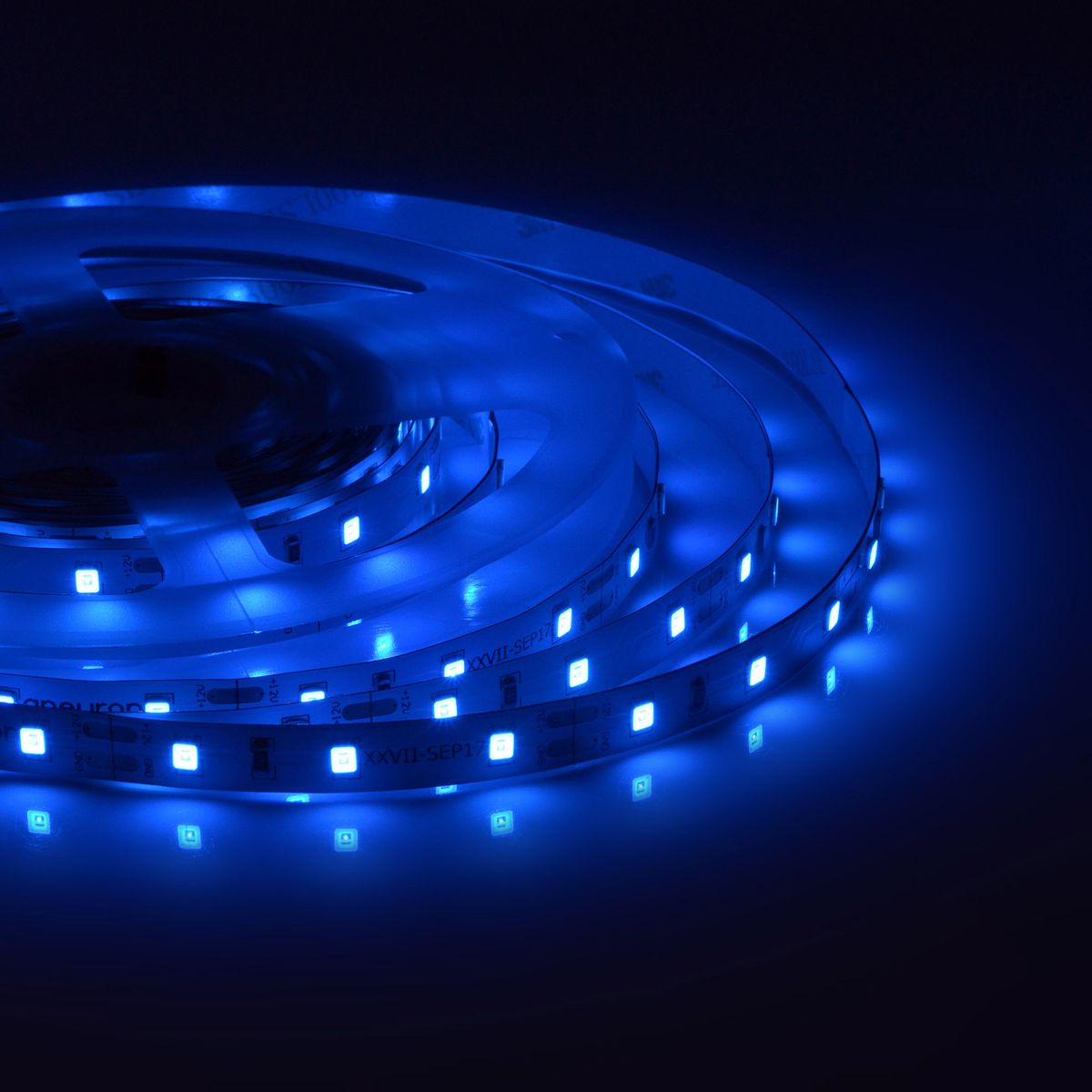 

Светодиодная лента Apeyron 4,8W/m 60LED/m 3528SMD синий 5M 00-01, Белый, 00-01