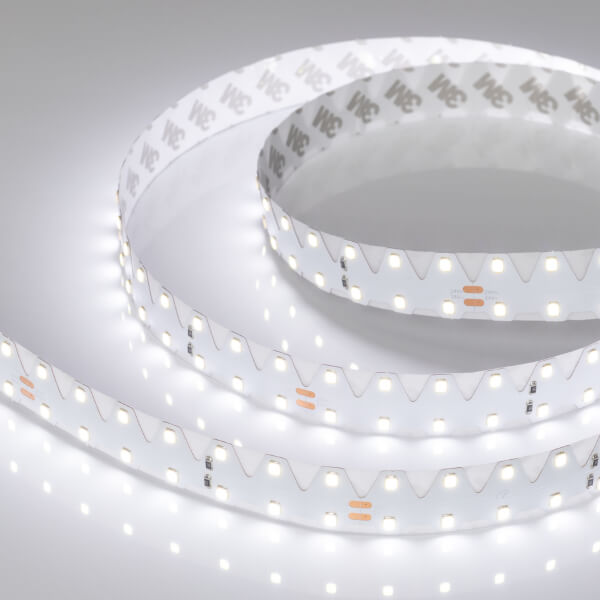 

Светодиодная лента Arlight 20,6W/m 140LED/m 2835SMD холодный белый 5M 033871, 033871 RT открытая