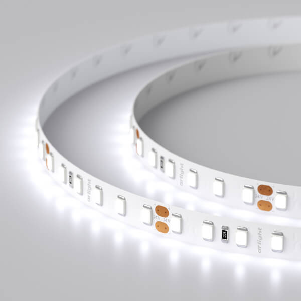 

Светодиодная лента Arlight 14,4W/m 120LED/m 2835SMD холодный белый 5M 016888(2), 016888(2) RT открытая