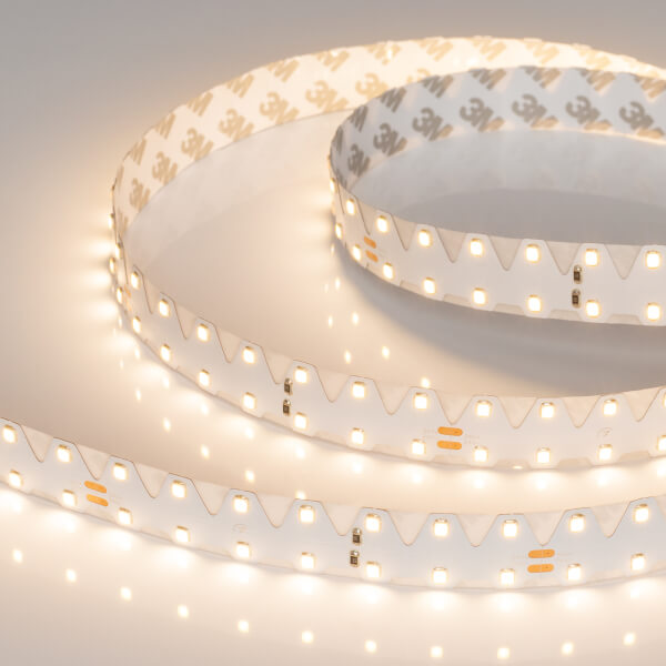 

Светодиодная лента Arlight 20,6W/m 140LED/m 2835SMD теплый белый 5M 033891, 033891 RT открытая