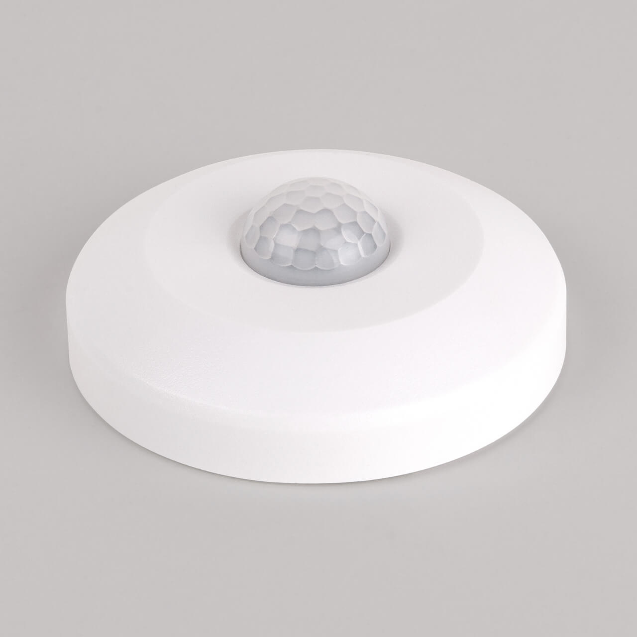 

Датчик движения Elektrostandard SNS-M-14 6m 2.2-4m 100W IP20 360 белый a052878, 4690389168307 SNS