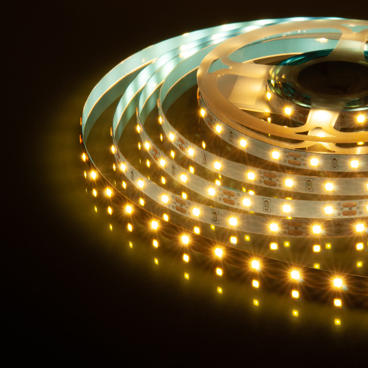 

Светодиодная лента Elektrostandard 4,8W/m 60LED/m 2835SMD теплый белый 5M a040995, 4690389124150 2835