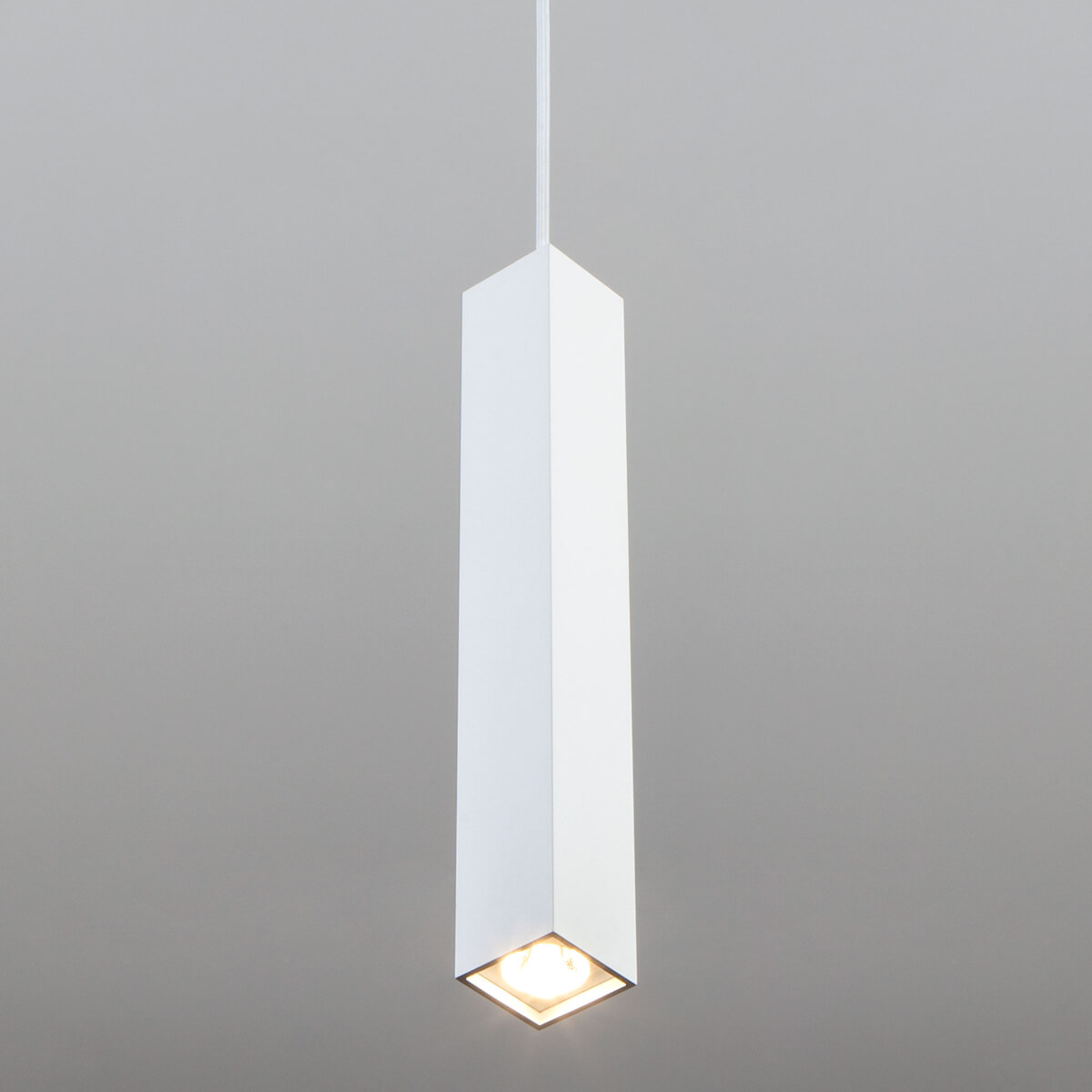 

Подвесной светильник Eurosvet 50154/1 LED белый, 50154/1 LED белый Cant
