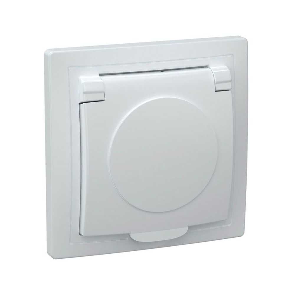 

Розетка 2P+PE IEK Kvarta с крышкой белая ERK15-K01-16-DM, Белый, ERK15-K01-16-DM Kvarta белая