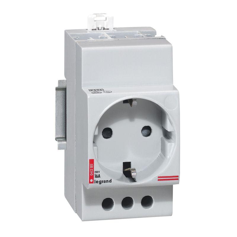 

Розетка 2К+3 Legrand 16А 250V со шторками немецкий стандарт белая 004285, Белый, 004285
