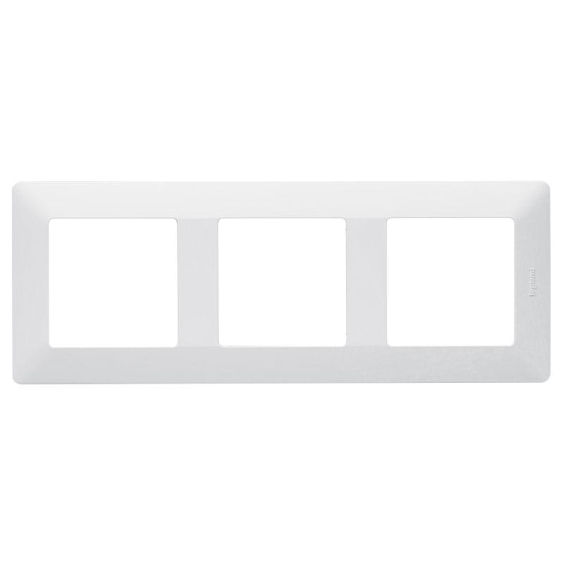 

Рамка 3-постовая Legrand Valena Life белая 754003, Белый, 754003 Valena Life