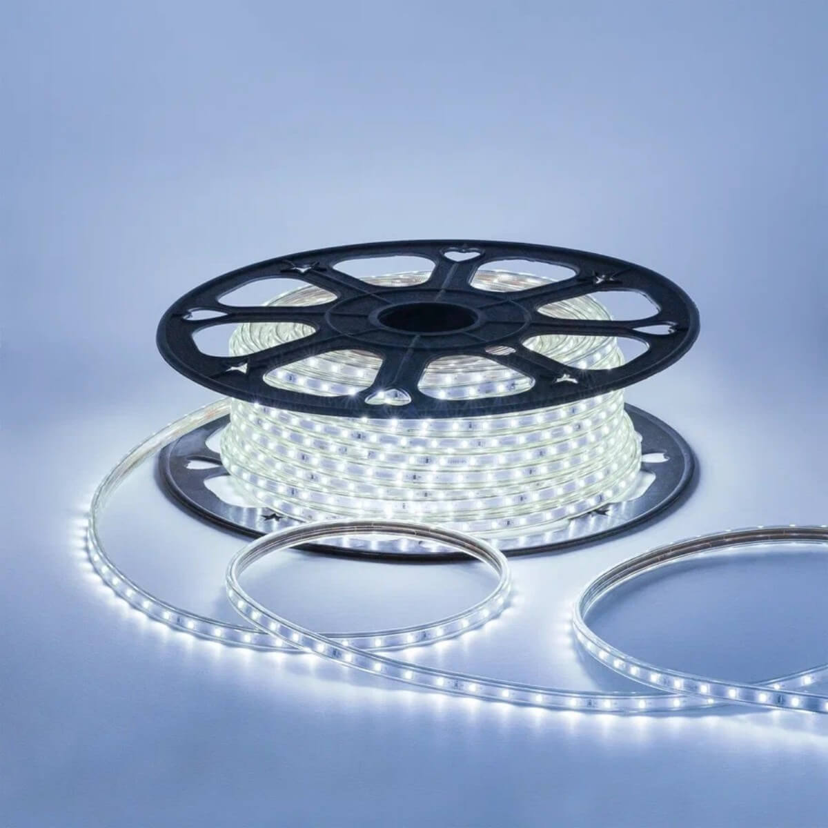 

Светодиодная влагозащищенная лента OGM 5W/m 60LED/m 2835SMD холодный белый 50M O17-03, O17-03