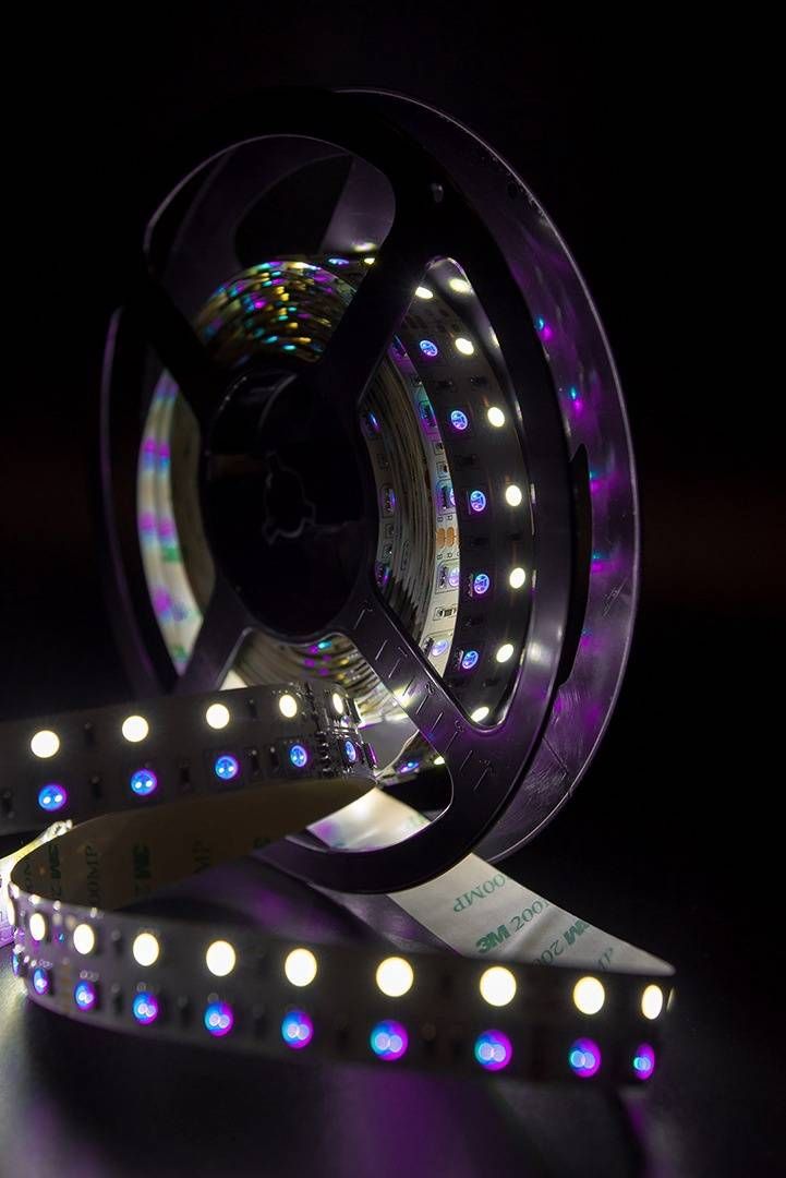 

Светодиодная лента SWG 28,8W/m 120LED/m 5050SMD RGB/ холодный белый 5M 000969, 000969 SWG5120
