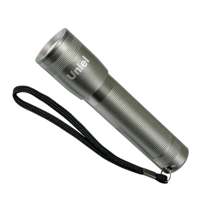 

Ручной светодиодный фонарь (03480) Uniel от батареек 60 лм S-LD015-C Silver