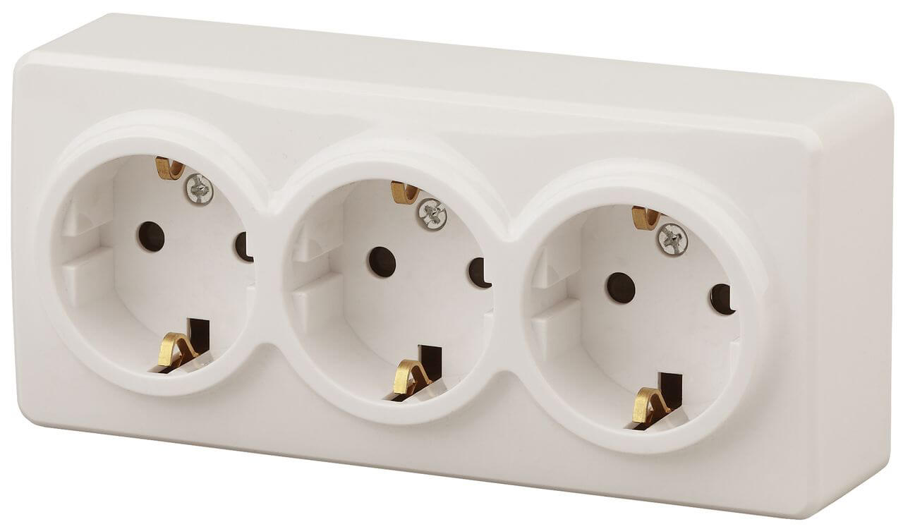 

Розетка ЭРА Эксперт 3х2P E со шторками Schuko 16A 250V 11-2209-02 Б0020704, Слоновая кость, 11-2209-02 Эксперт