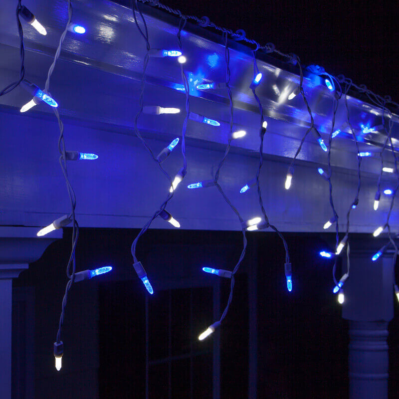 

Светодиодная гирлянда Бахрома 3х0.5м 150LED разноцветная с мерцанием 05-1952
