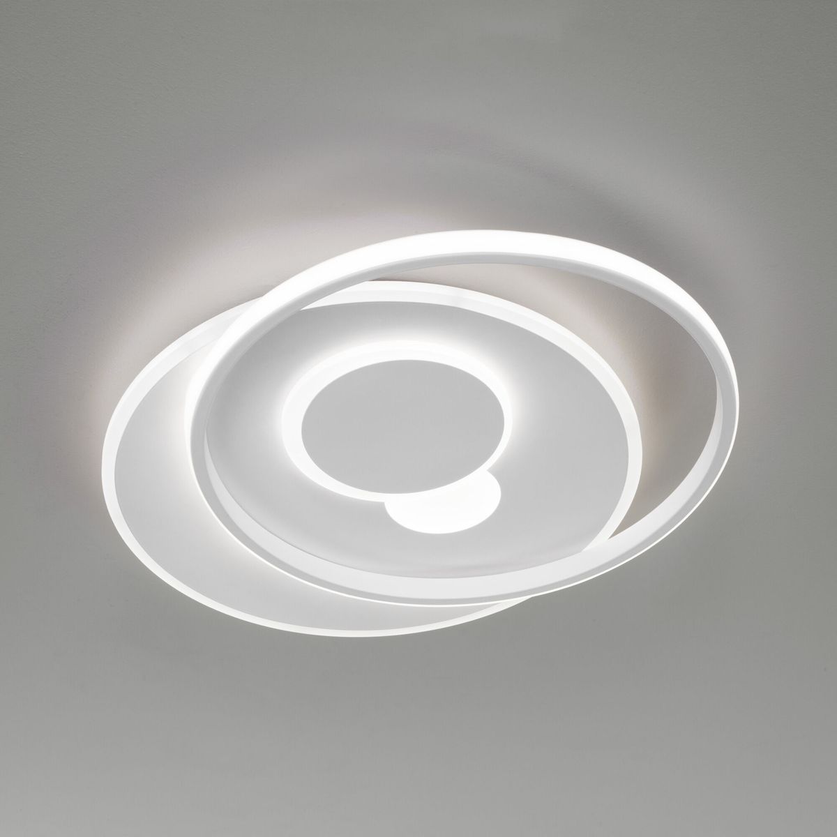 Потолочный светодиодный светильник Eurosvet Caroline 90256/1 — купить в  интернет-магазине ВамСвет