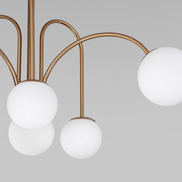 Потолочная люстра Eurosvet Alix 30177/6 латунь изображение 5 Потолочная люстра Eurosvet Alix 30177/6 латунь Фото № 5