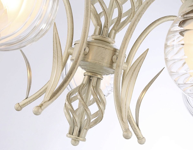 Потолочная люстра Ambrella light Traditional TR3066 Фото № 3