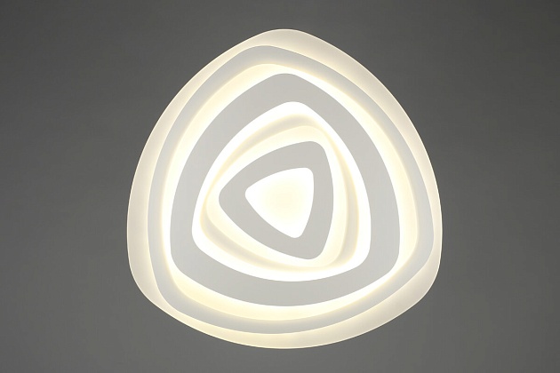 Потолочная светодиодная люстра Omnilux Clanezzo OML-07107-260 Фото № 2