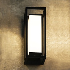 Уличный настенный светодиодный светильник Favourite Barer 4385-1W 2