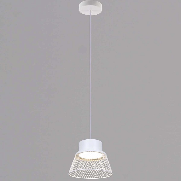 Люстра Reluce 01109-0.9-01 WT изображение 1 Люстра Reluce 01109-0.9-01 WT Фото № 1