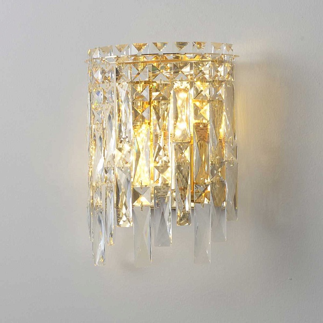 Настенный светильник Crystal Lux ABRIL AP2 GOLD изображение 2 Настенный светильник Crystal Lux ABRIL AP2 GOLD Фото № 2