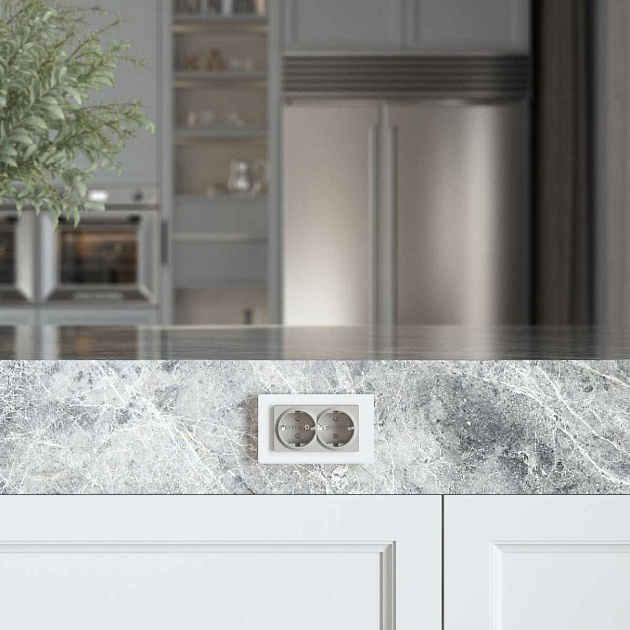 Розетка двойная с заземлением (дымчатый) W1272004/ a069774 изображение 2 Розетка двойная с заземлением (дымчатый) W1272004/ a069774 Фото № 2