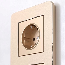 Рамка Werkel Platinum на 2 поста шампань W0022611 4690389184468 2