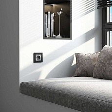 Рамка Werkel Senso на 1 пост черный, стекло soft-touch W0013108 4690389200328 2