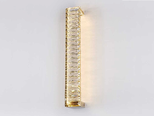 Бра NEWPORT 8241N/A gold изображение 1 Бра NEWPORT 8241N/A gold Фото № 1