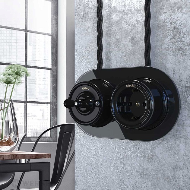 Рамка на 2 поста черная Werkel W0025108 4690389166457 изображение 3 Рамка на 2 поста черная Werkel W0025108 4690389166457 Фото № 3