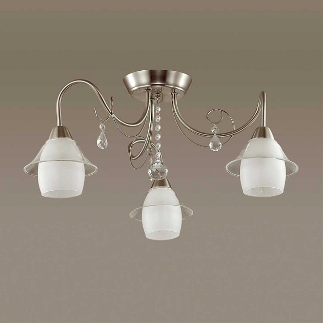 Потолочная люстра Lumion Comfi Brittany 3685/3C изображение 2 Потолочная люстра Lumion Comfi Brittany 3685/3C Фото № 2
