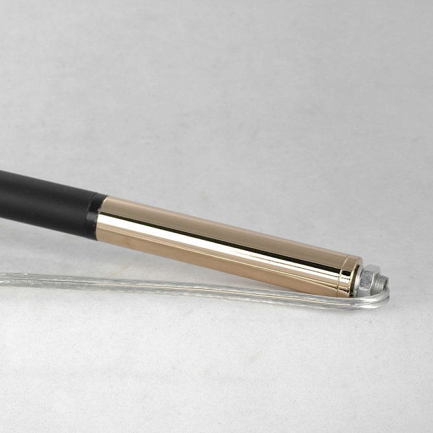 Подвесная люстра Lussole Loft Astoria GRLSP-8306 изображение 3 Подвесная люстра Lussole Loft Astoria GRLSP-8306 Фото № 3