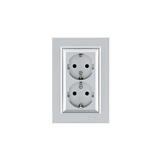 Розетка Makel 2-я с/з СП Karea 16А IP20 серебр. 56065082