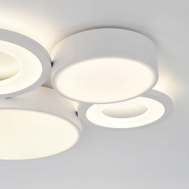 Потолочный светодиодный светильник Escada Streamline 10286/4LED изображение 3 Потолочный светодиодный светильник Escada Streamline 10286/4LED Фото № 3
