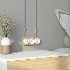 Рамка Werkel Legend на 3 поста светлый бук W0035224 4690389166587 3