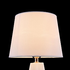 Настольная лампа Maytoni Calvin Table Z181-TL-01-W 2