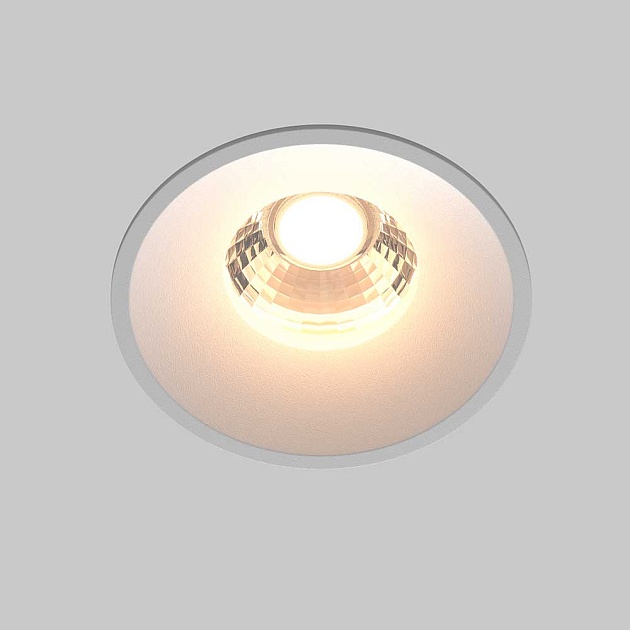Встраиваемый светодиодный светильник Maytoni Round DL058-12W3K-W изображение 3 Встраиваемый светодиодный светильник Maytoni Round DL058-12W3K-W Фото № 3