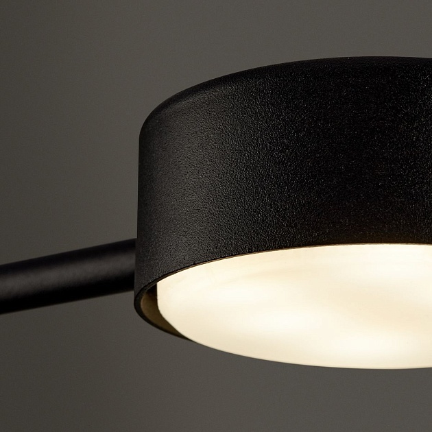 Потолочная люстра Freya Tactic FR5363CL-02B1 изображение 2 Потолочная люстра Freya Tactic FR5363CL-02B1 Фото № 2