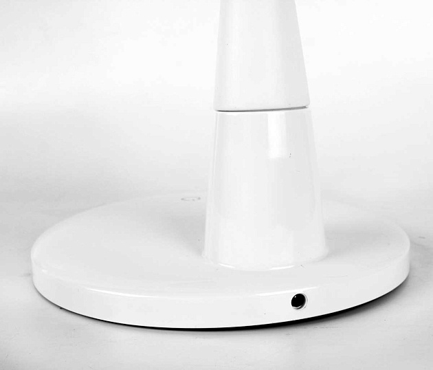 Настольная лампа Camelion KD-790 C01 12484 изображение 3 Настольная лампа Camelion KD-790 C01 12484 Фото № 3