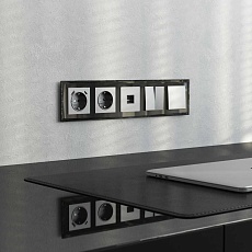 Рамка Werkel на 5 постов Diamant черный W0051208 4690389158872 1