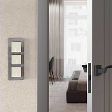 Рамка Werkel Elite на 3 поста дымчатый W0032417 4690389180750 4