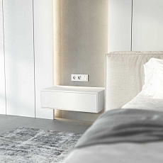 Розетка Werkel Hammer с заземлением и шторками белый W1271101 4690389162817 3